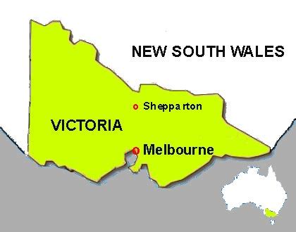 How far is Shepparton from Tamworth